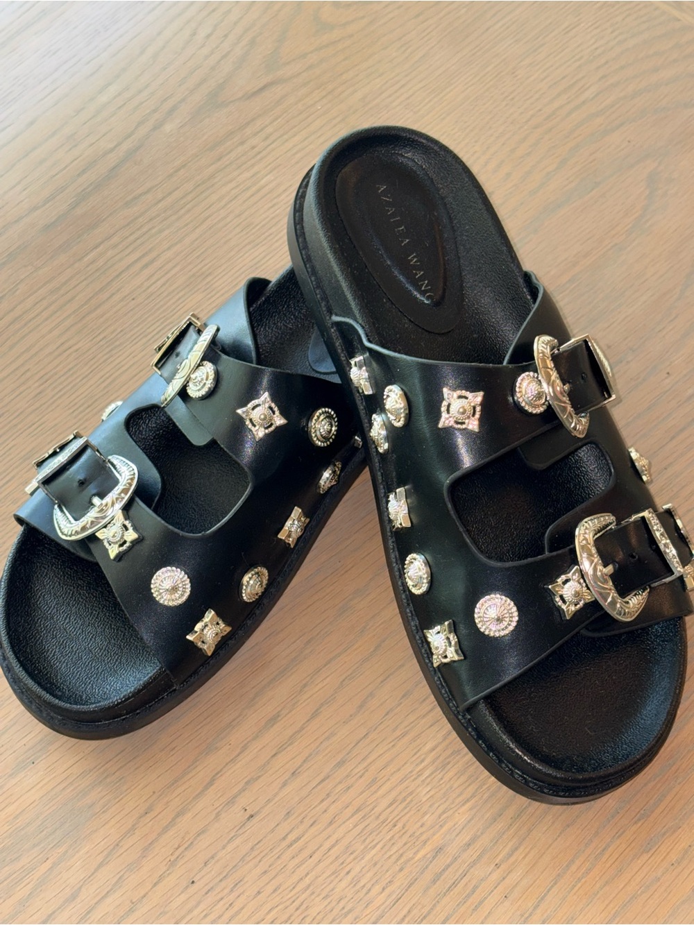 AZALEA WANG BLACK WESTERN SANDALS-SLIDES SIZE 7 1/2